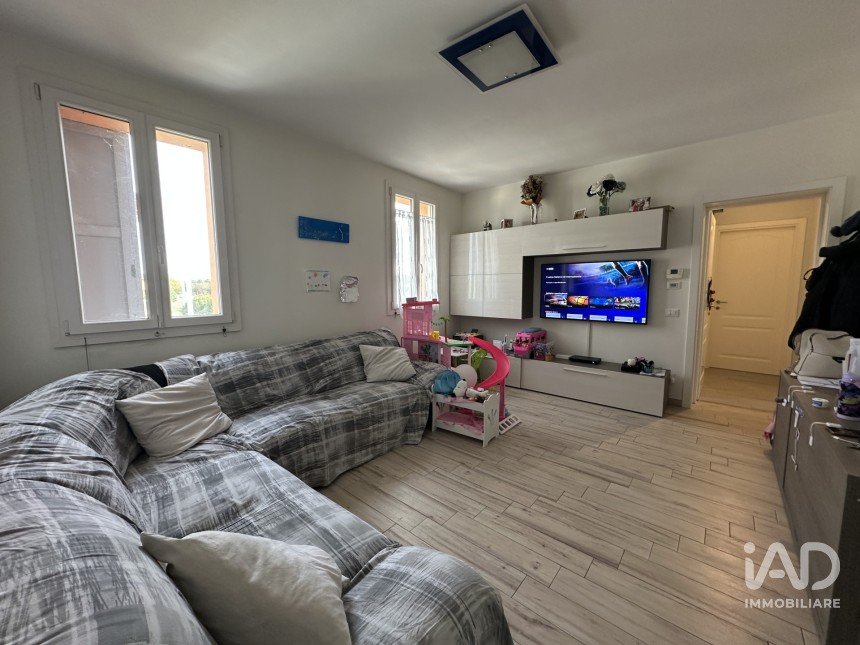 House 4 rooms of 140 m² in Cavezzo (41032)