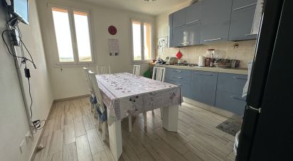 Casa indipendente / Villa 4 locali di 140 m² in Cavezzo (41032)