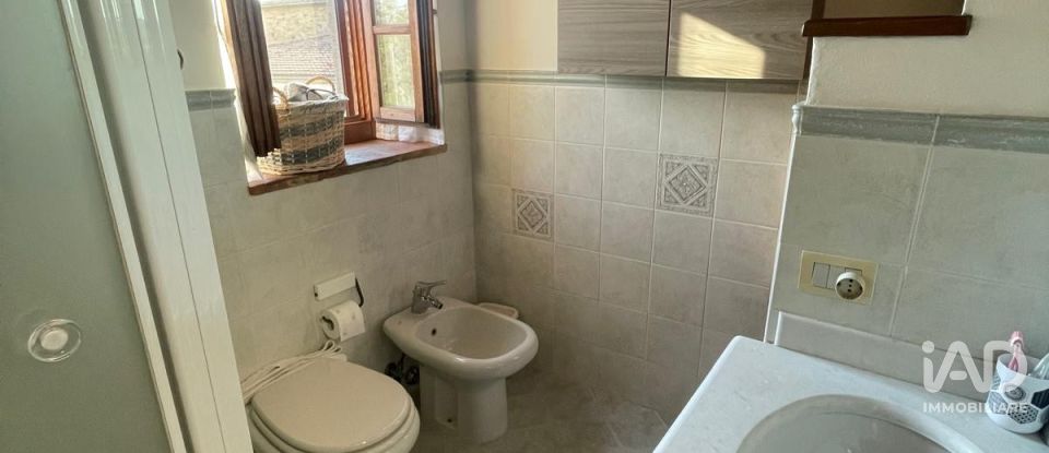 Palazzo / Stabile 5 locali di 65 m² a Arezzo (52100)