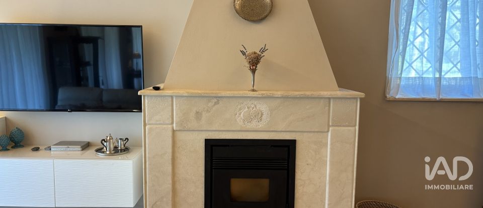 Casale 6 locali di 275 m² in Arezzo (52100)