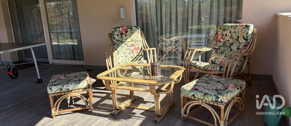 Casale 6 locali di 275 m² in Arezzo (52100)