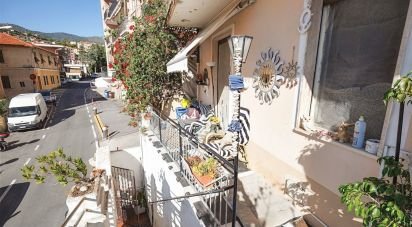 Casa indipendente 6 locali di 140 m² in Sanremo (18038)