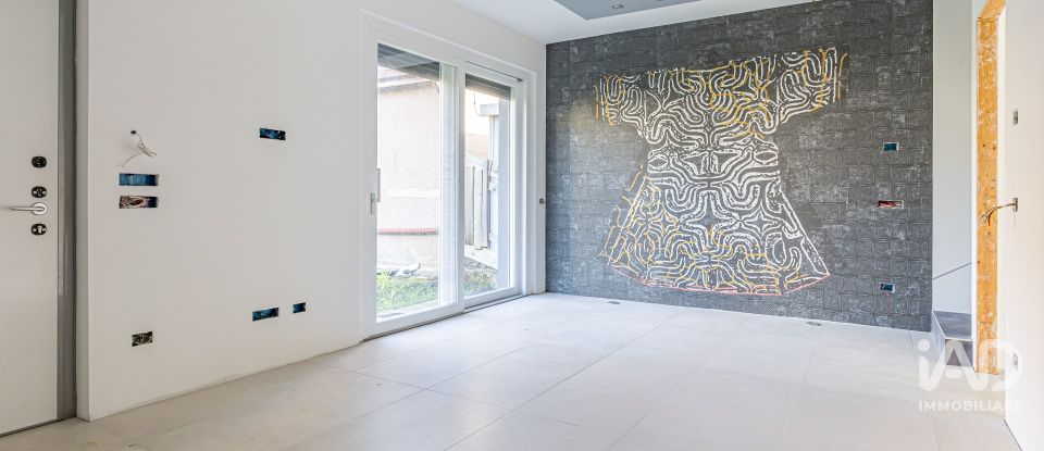 Casale 3 locali di 145 m² in Novedrate (22060)