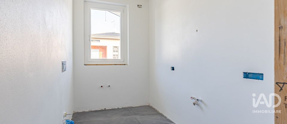 Casale 3 locali di 145 m² in Novedrate (22060)