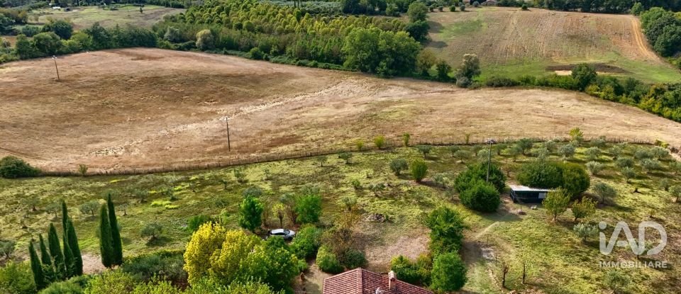 Casale 6 locali di 185 m² in Sovicille (53018)