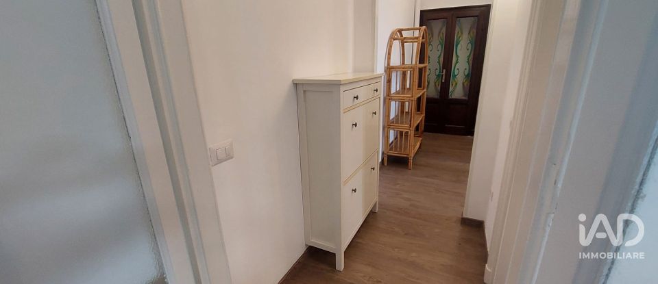 Two-room apartment of 63 m² in Milano (20133)