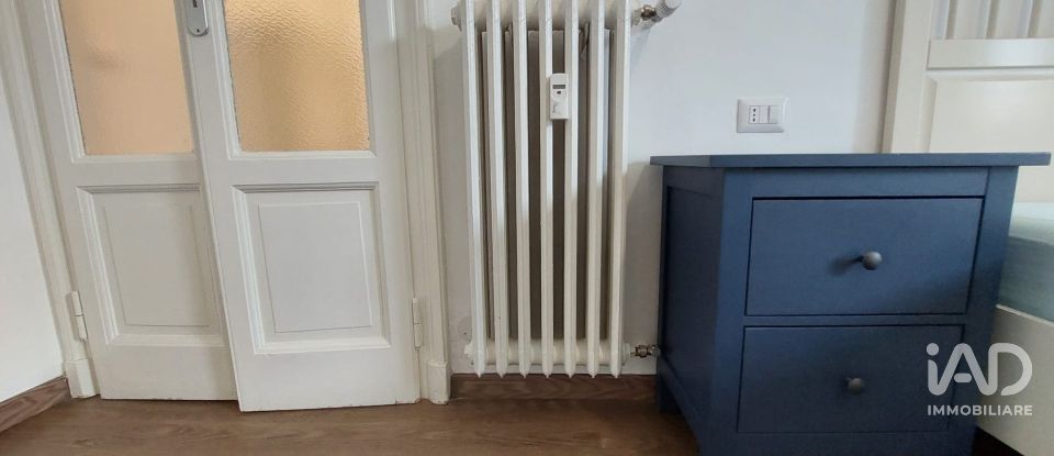 Two-room apartment of 63 m² in Milano (20133)