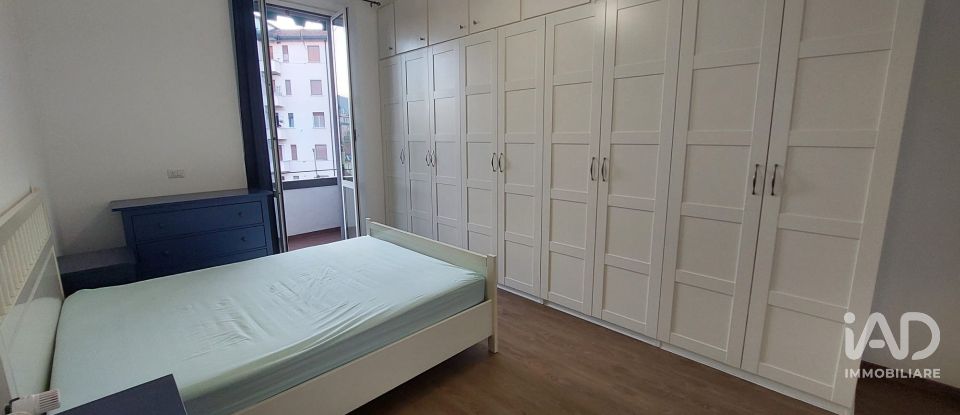 Two-room apartment of 63 m² in Milano (20133)
