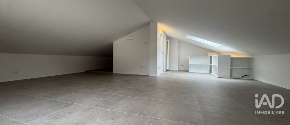 Three-room apartment of 109 m² in Fumane (37022)