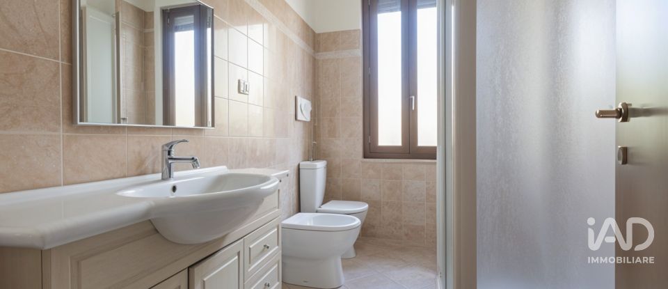 Appartamento 6 locali di 98 m² a Jesi (60035)