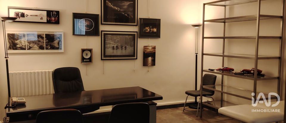 Shop / premises commercial of 220 m² in Torino (10135)