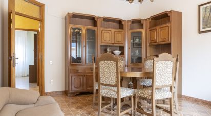 Appartamento 5 locali di 147 m² a Loreto (60025)