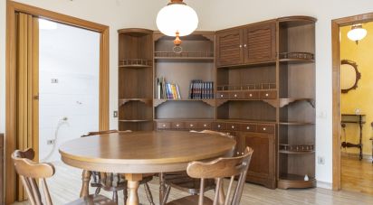 Appartamento 5 locali di 147 m² a Loreto (60025)