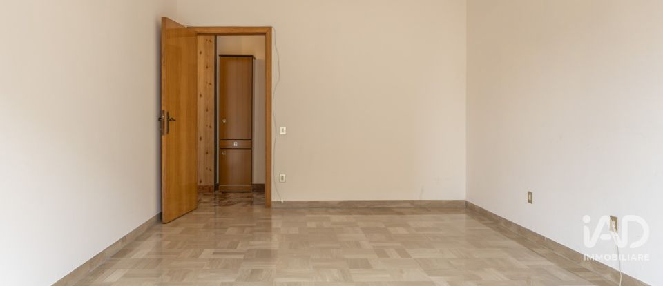 Appartamento 5 locali di 147 m² a Loreto (60025)