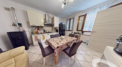 Casale 4 locali di 130 m² in Finale Emilia (41034)