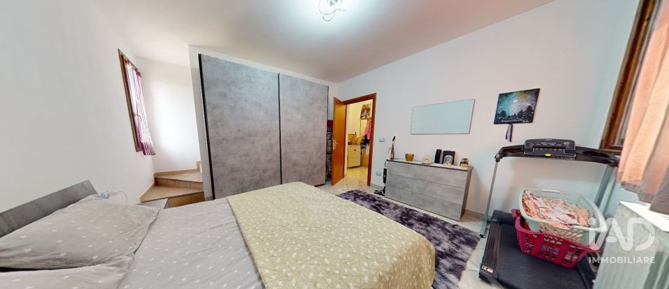 Farm 4 rooms of 130 m² in Finale Emilia (41034)