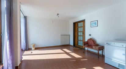 Casa indipendente / Villa 8 locali di 130 m² in Calcinaia (56012)