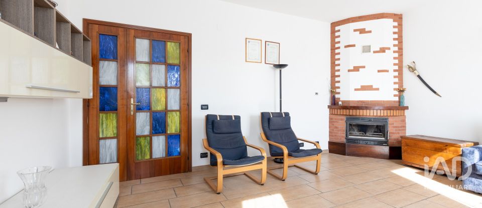 Casa indipendente / Villa 8 locali di 130 m² in Calcinaia (56012)