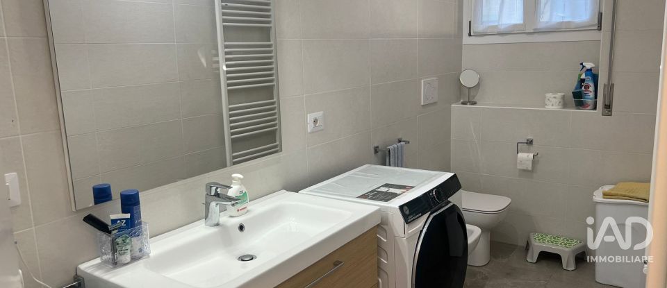 Apartment 6 rooms of 120 m² in Monza (20900)