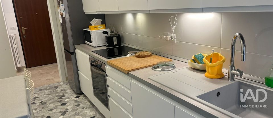 Apartment 6 rooms of 120 m² in Monza (20900)