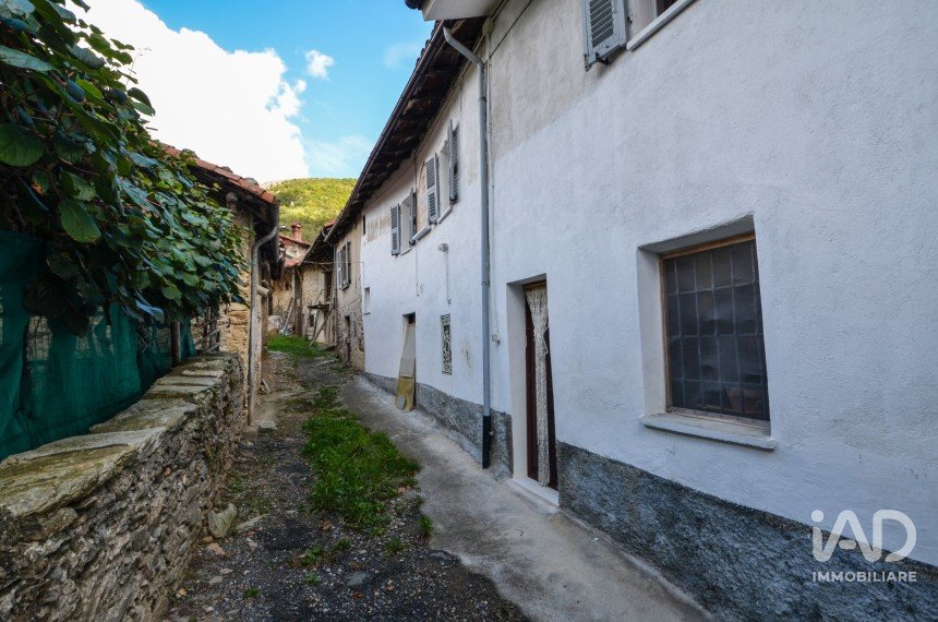 Casa indipendente / Villa 3 locali di 60 m² in Garessio (12075)