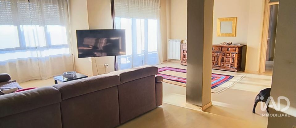 Appartamento 7 locali di 150 m² a Crema (26013)