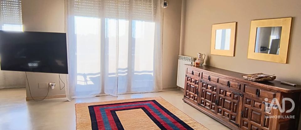 Appartamento 7 locali di 150 m² a Crema (26013)