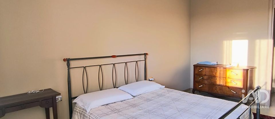 Appartamento 7 locali di 150 m² a Crema (26013)