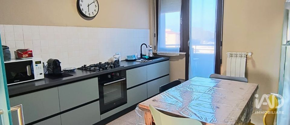 Appartamento 7 locali di 150 m² a Crema (26013)