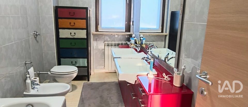 Appartamento 7 locali di 150 m² a Crema (26013)