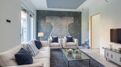 Casale 3 locali di 145 m² in Novedrate (22060)