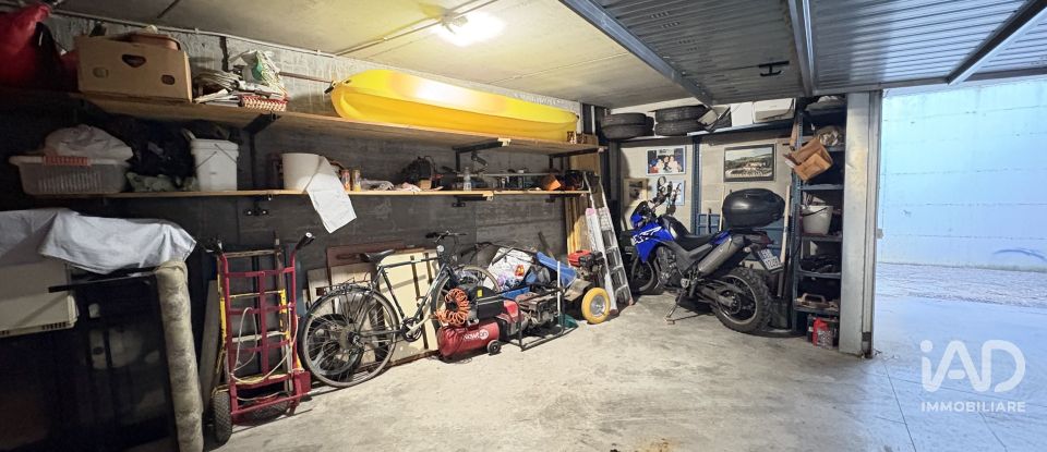 Parking of 20 m² in Toirano (17055)