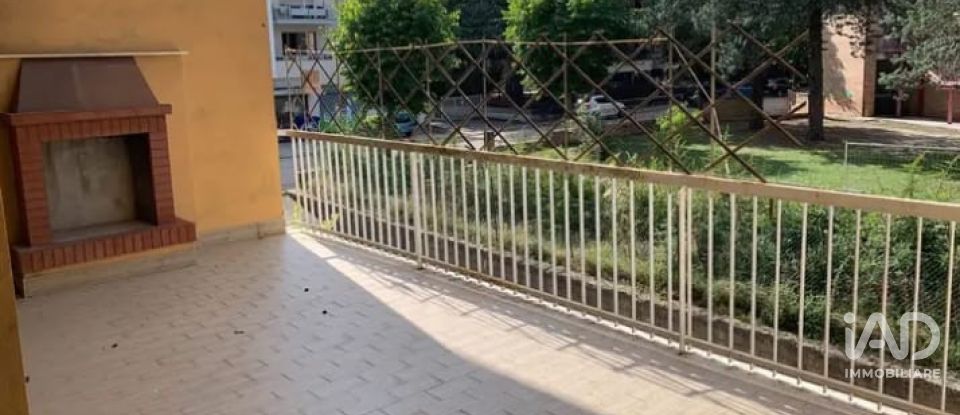 Apartment 6 rooms of 140 m² in Matelica (62024)