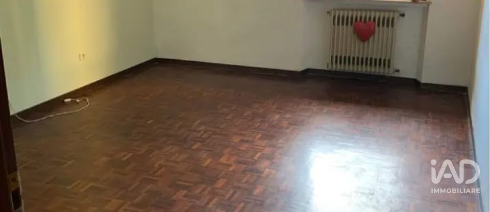 Apartment 6 rooms of 140 m² in Matelica (62024)