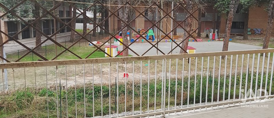 Apartment 6 rooms of 140 m² in Matelica (62024)