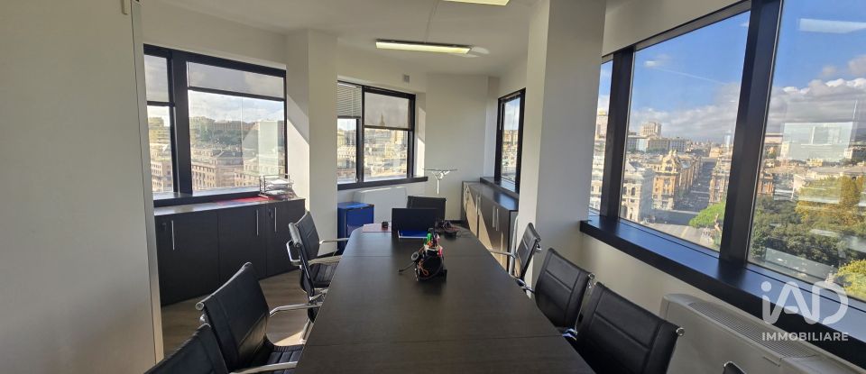 Laboratorio di 100 m² in Genova (16121)