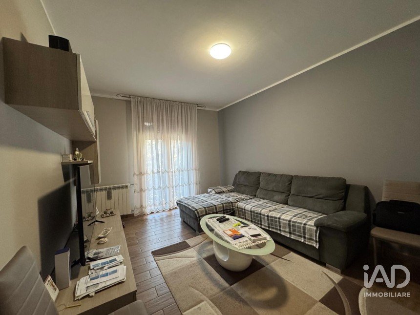 Three-room apartment of 86 m² in Mirandola (41037)