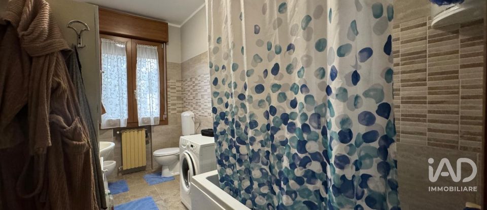 Three-room apartment of 86 m² in Mirandola (41037)