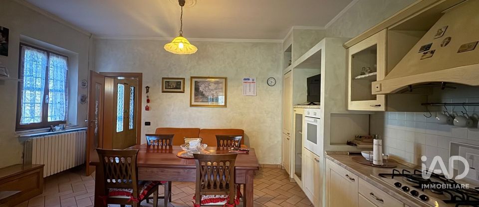 Casa indipendente / Villa 8 locali di 226 m² in Mirandola (41037)