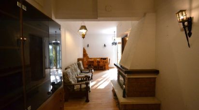 Trilocale di 65 m² a Crocefieschi (16010)