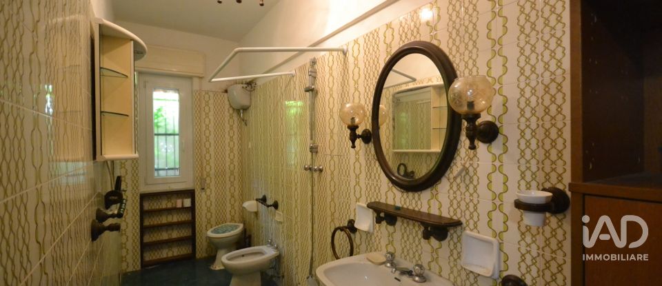 Three-room apartment of 65 m² in Crocefieschi (16010)