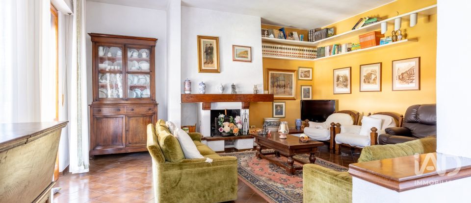 Casa indipendente / Villa 6 locali di 180 m² in Casciana Terme (56034)