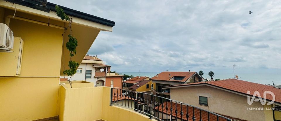 Appartamento 5 locali di 103 m² a Tortoreto (64018)