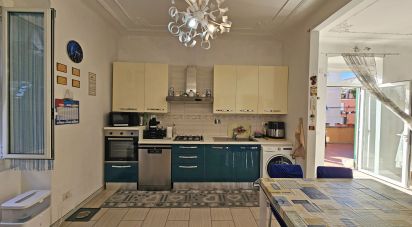 Quadrilocale di 139 m² a Genova (16144)