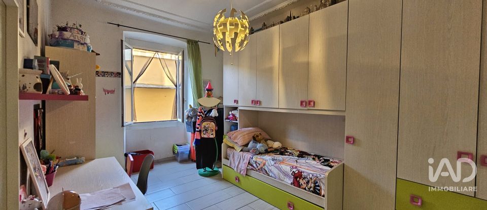 Four-room apartment of 139 m² in Genova (16144)