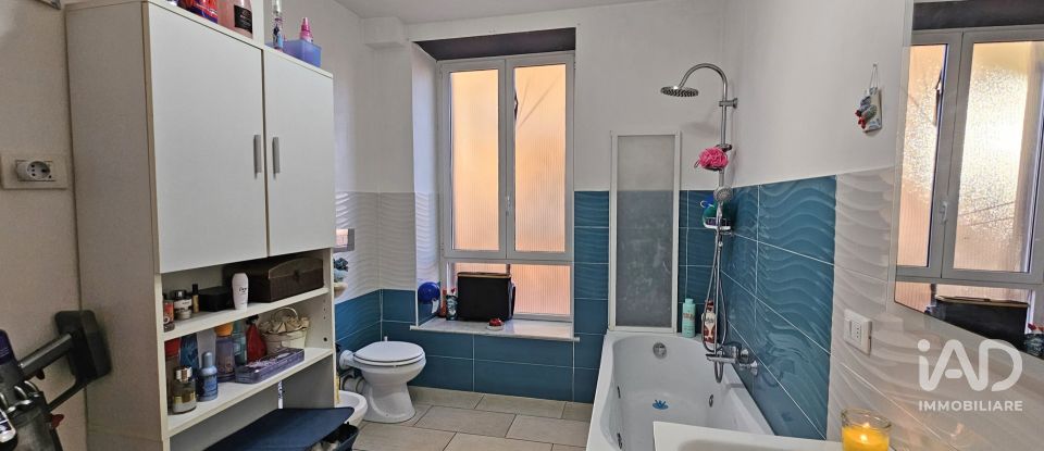 Four-room apartment of 139 m² in Genova (16144)