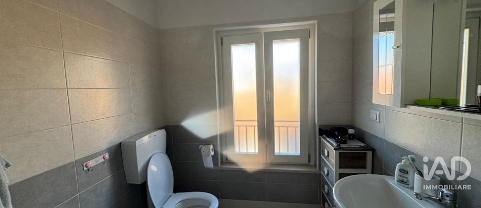 Three-room apartment of 90 m² in Mirandola (41037)