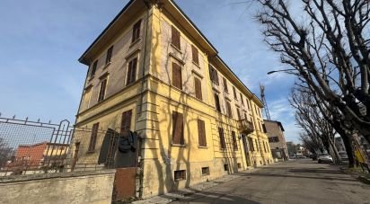 Costruzione di 910 m² in Mirandola (41037)