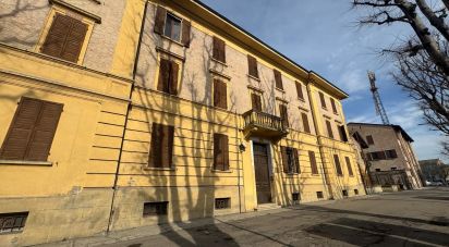 Costruzione di 910 m² in Mirandola (41037)