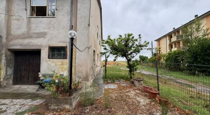 Casa indipendente / Villa 4 locali di 175 m² in Mirandola (41037)